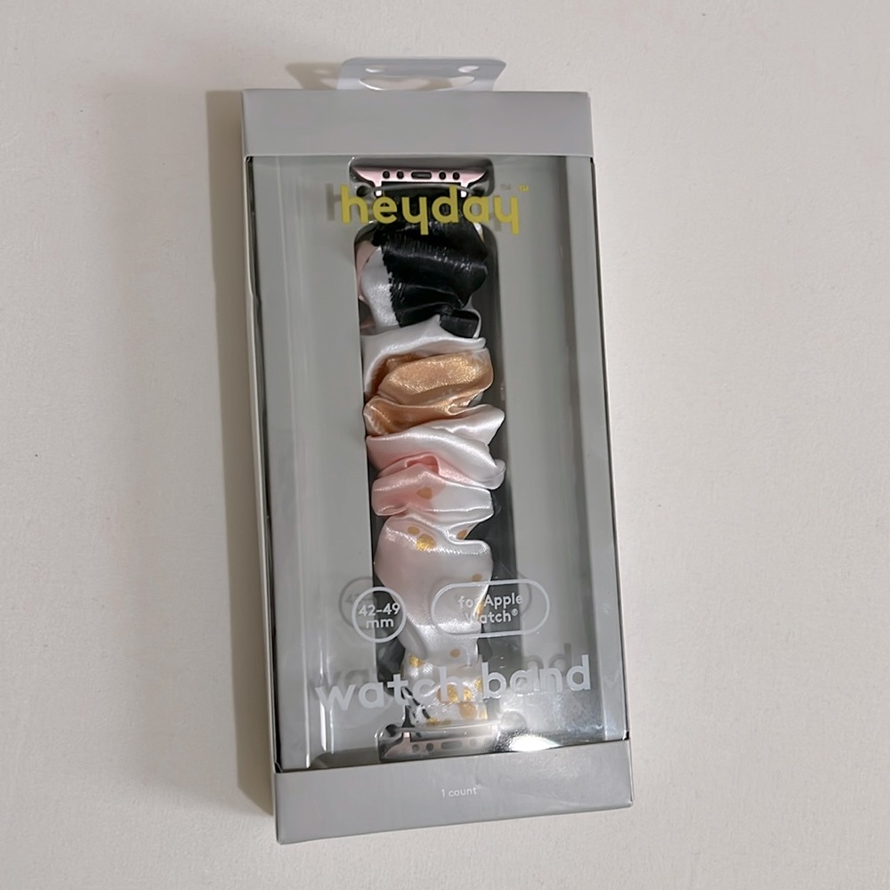 Hey Day Scrunchie Apple Watch Band size 42 - 49 mm